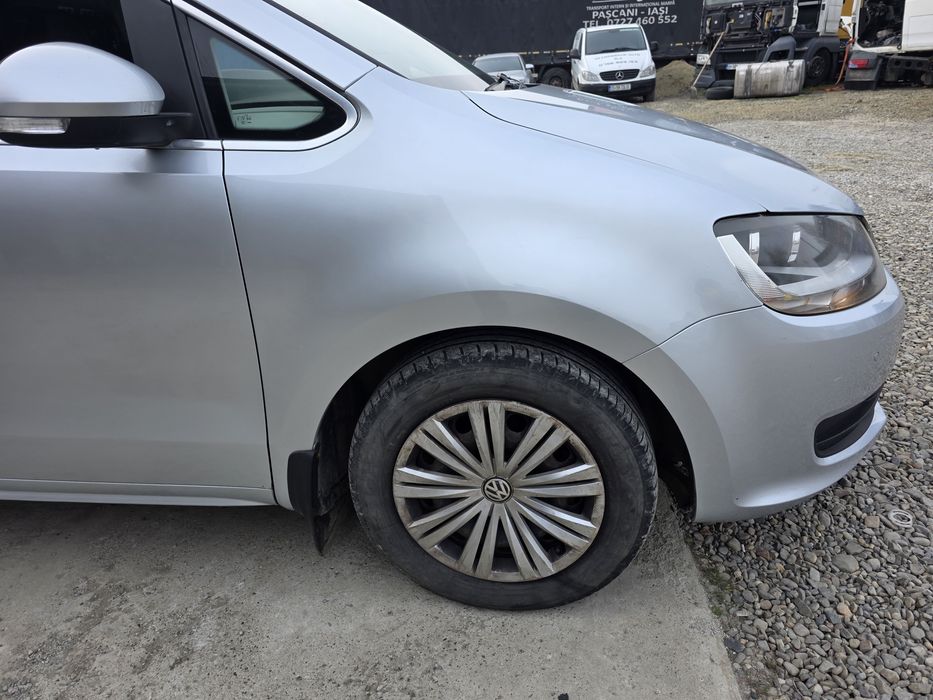 Aripa Sharan 7N LA7W 2011 stanga Dreapta