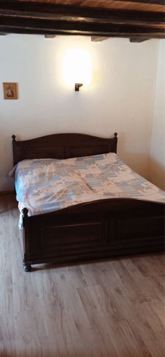 Спалня и гардероб масив орех