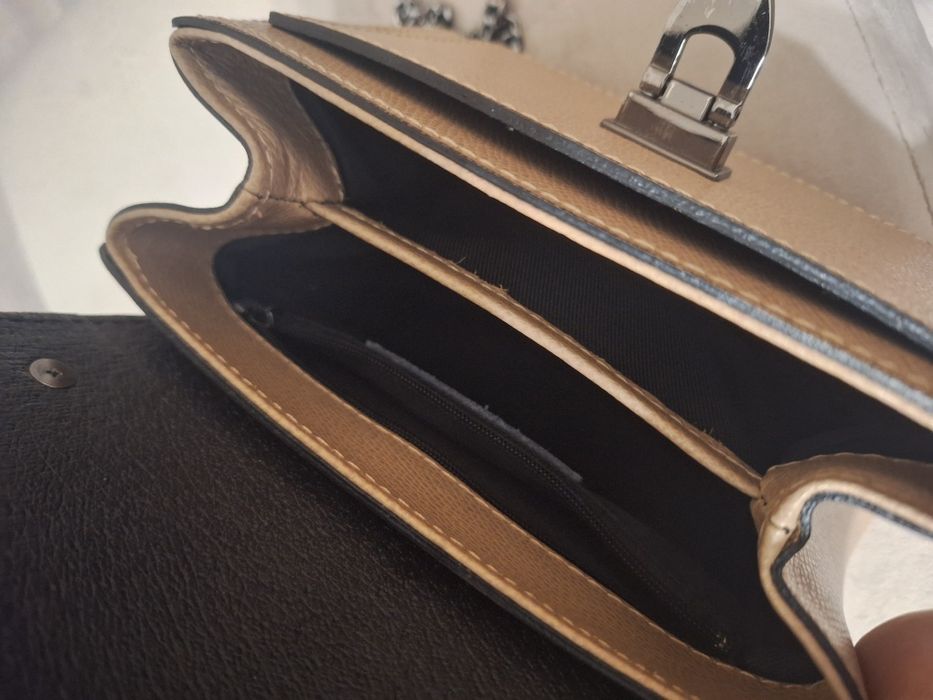 Продам сумочку миниатюрную