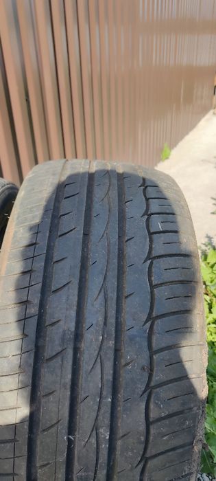 245/40R19 в хорошем состоянии