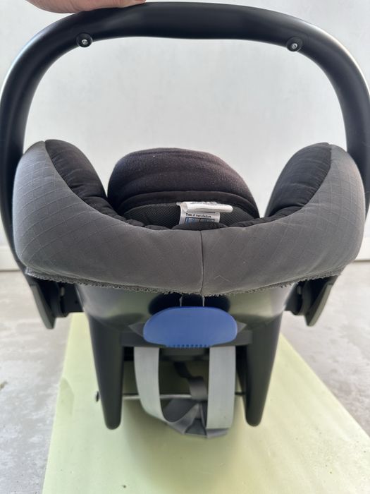 Детское автомобильное кресло