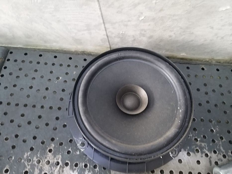 Boxa audio stanga spate skoda fabia 3 nj3 5ja035411c