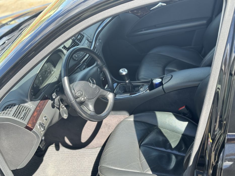 Vind W211 mercedes e class