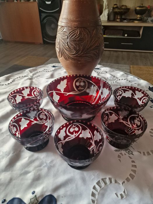 Vand diverse obiecte din rubin