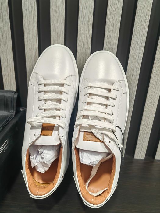 Бели кецове от естествена кожа Теодор