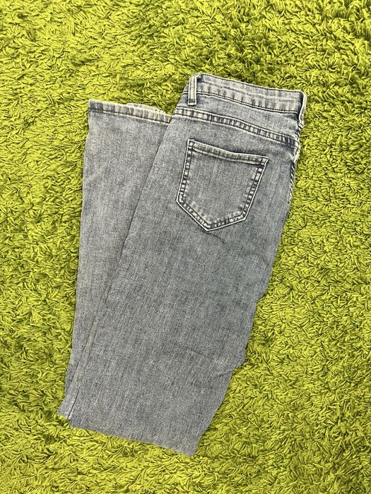 Джинсы голубые 1500тг