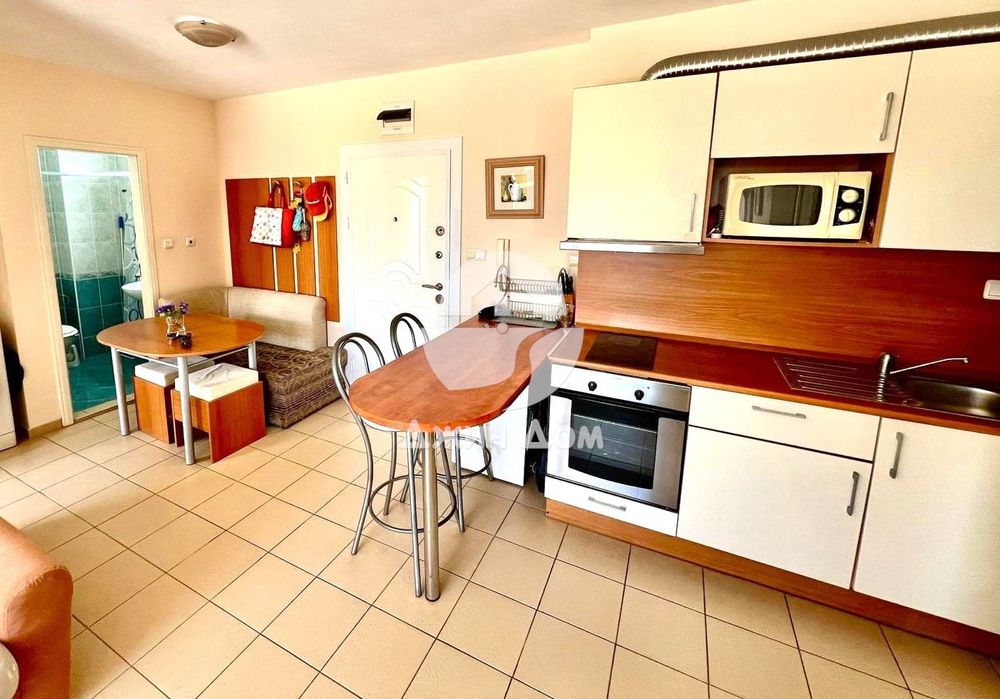 Продава се Тристаен апартамент в к.к. Слънчев бряг - 89 кв.м за 1203 €/кв.м - Снимка #3