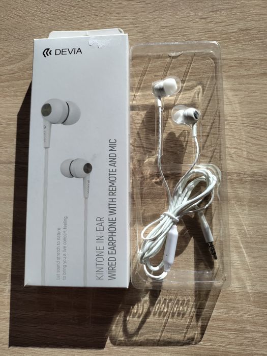 Нови стерео слушалки