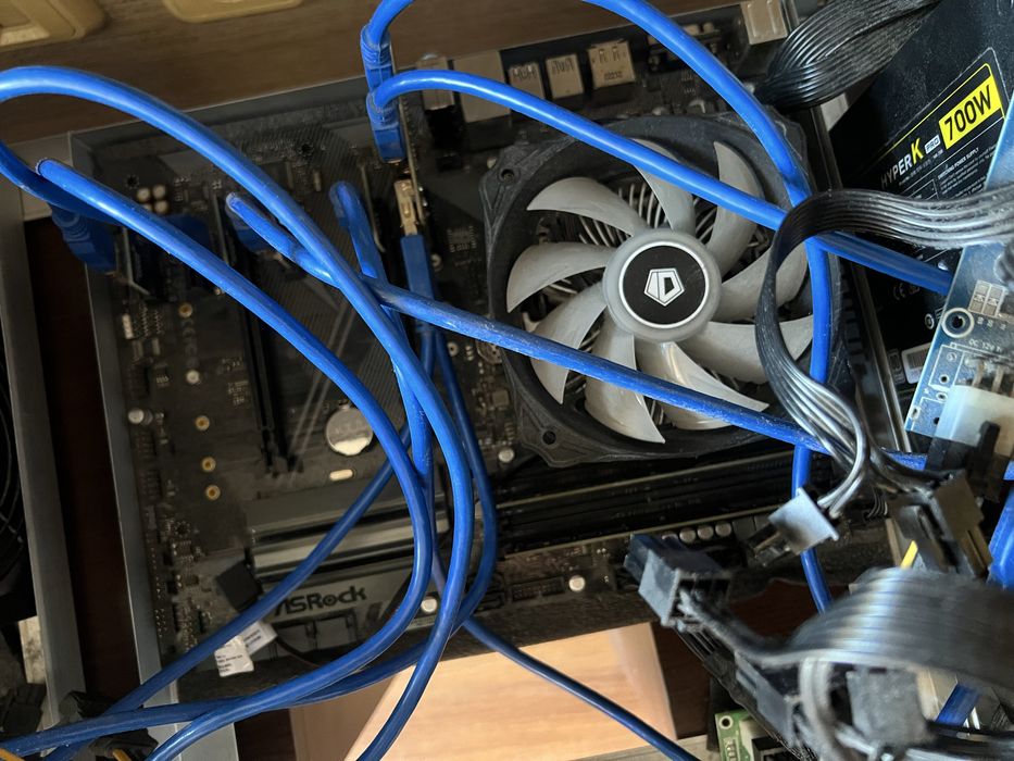 Майнинг риг 7x Gigabyte RTX 3060ti Vision OC 8GB – цял или на части (копачка)