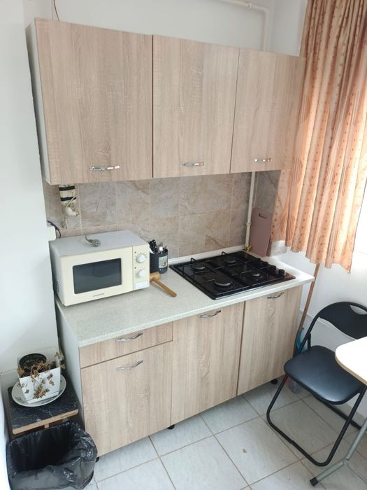 Ofer spre închiriere garsonieră