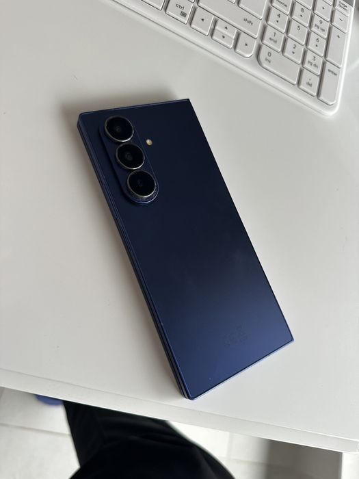 Samsung Z Fold 7 256 gb