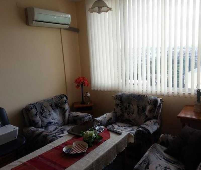 Двустаен имот в кв.Дружба 1