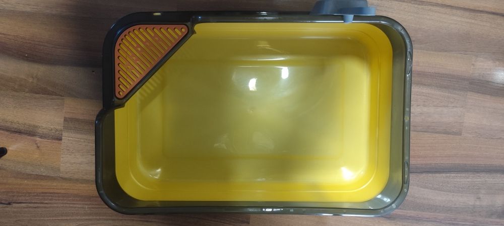 Котешка тоалетна XL 52 x 33 см + подарък L размер 48 х 35