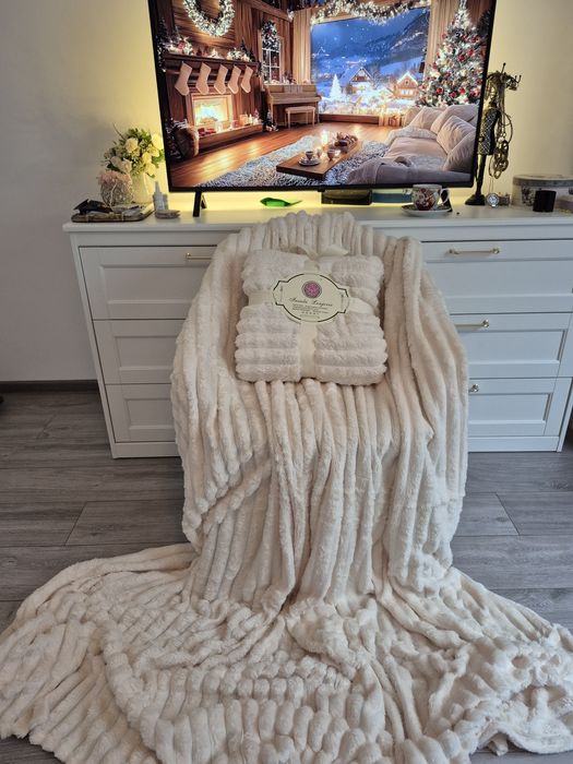 230x200 nuanta delicata de Ivoire patura design tip Sherpa Cozy & Soft