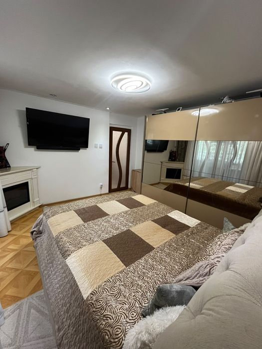 Vând apartament cu 2 camere
