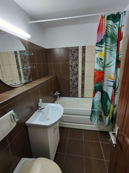 2 Camere de inchiriat