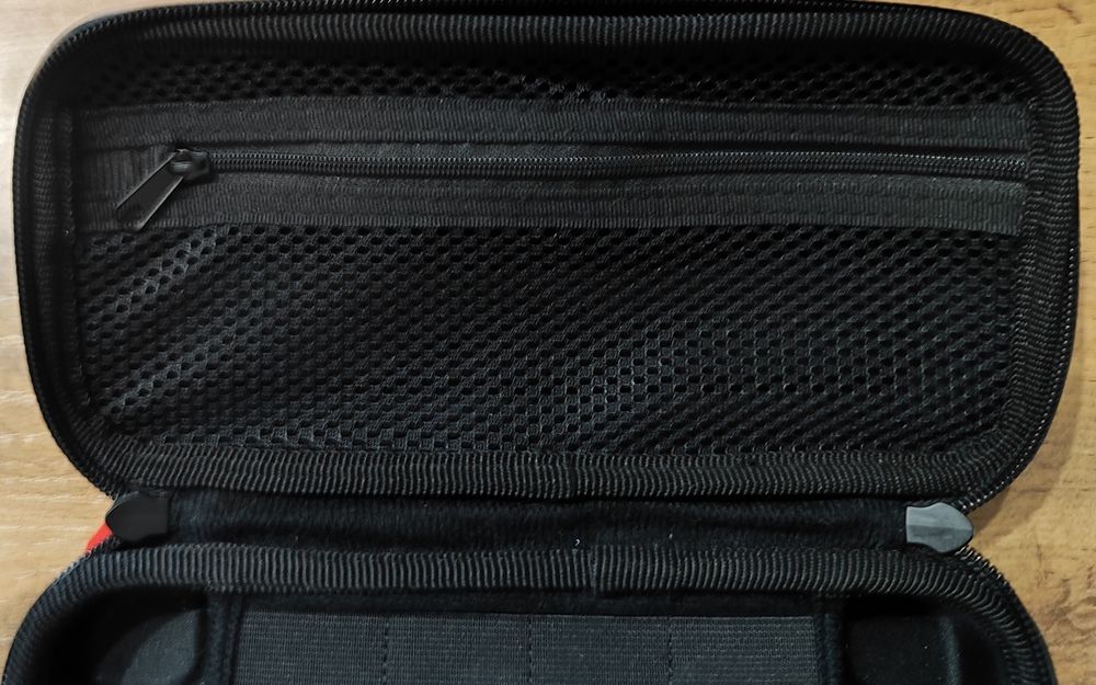 Жесткий чехол onn. для приставки Nintendo Switch и Switch OLED