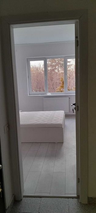 Inchiriez Garsoniera Zona Traian