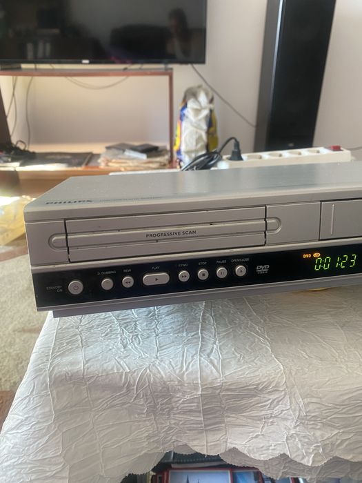 Amplituner Panasonic sg 40/video rec philips / dvd