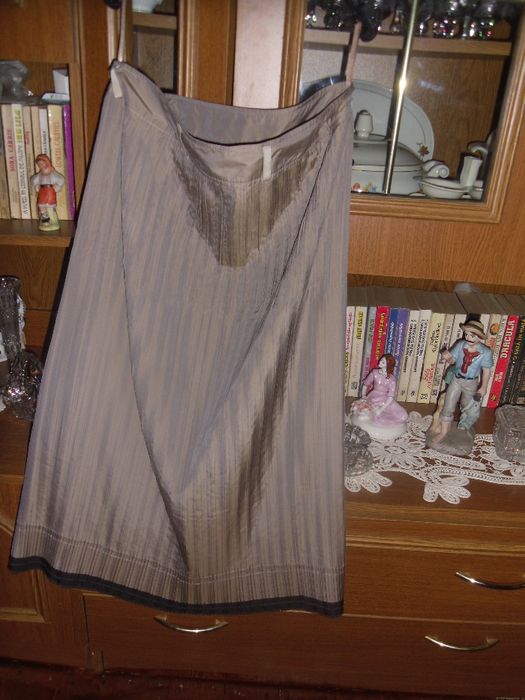 fusta matase plisata