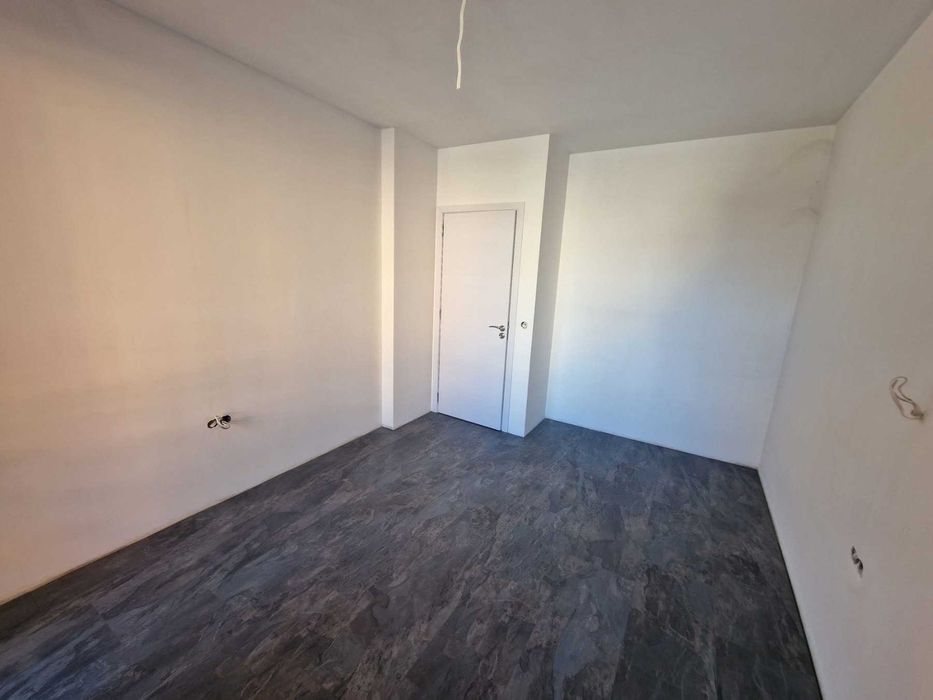 Продава се Двустаен апартамент в Благоевград, Широк център - 51 кв.м за 1765 €/кв.м - Снимка #1