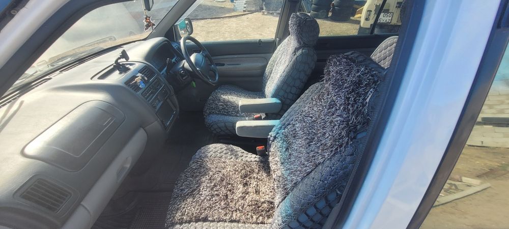 Продам Мазду MPV