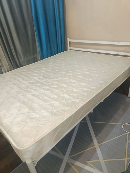 Продам кровать 2х