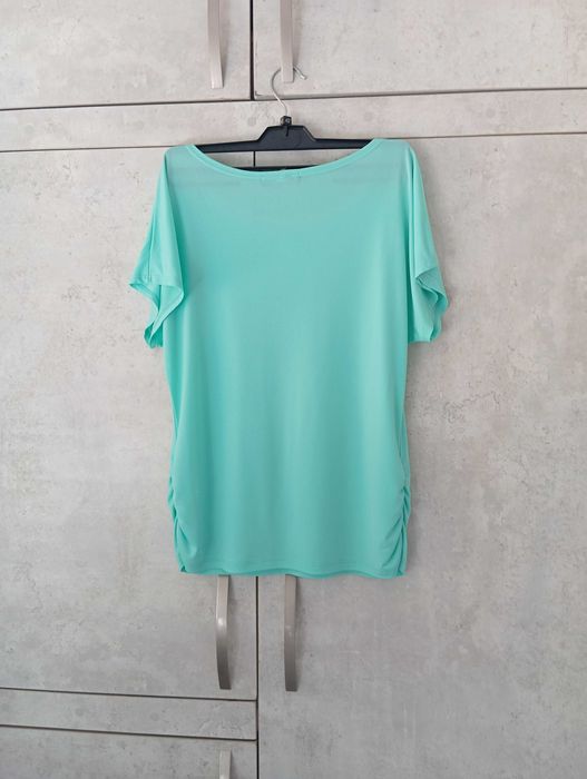 Блузка тонкая нарядная