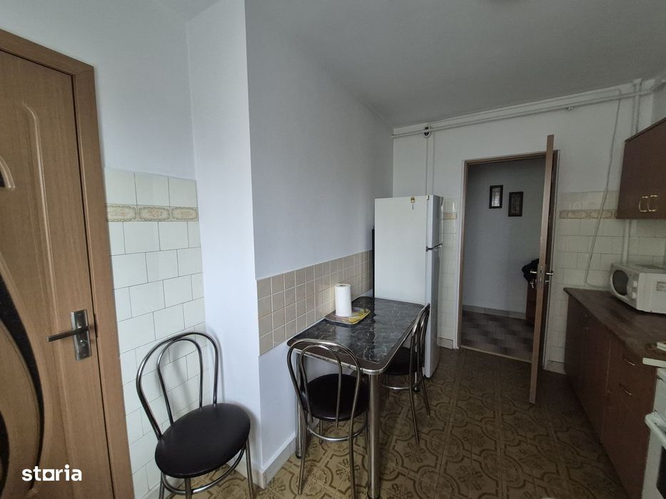 Apartament 4 camere Ultracentral , et 2