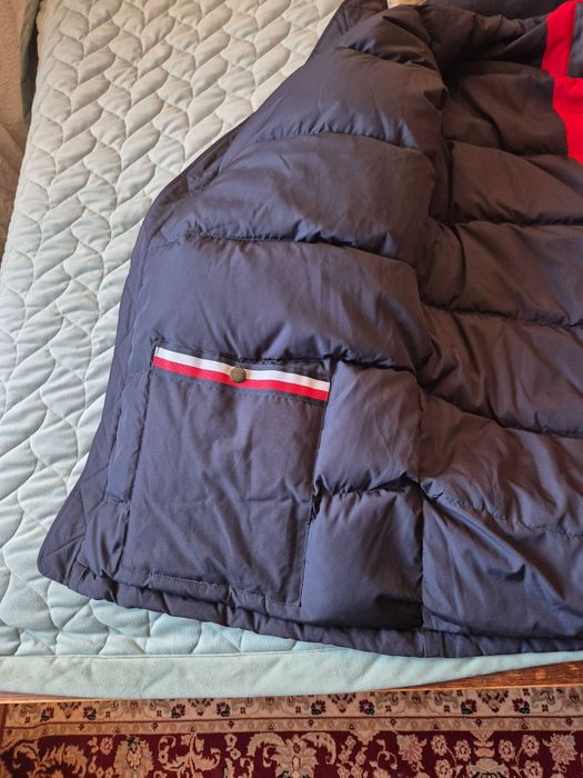 Scurta barbateasca Tommy Hilfiger cu puf marimmea 3x (62-64)