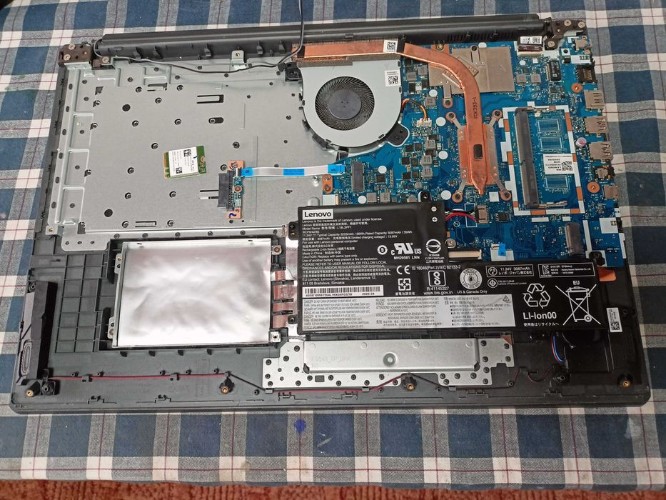 Elemente Lenovo V340 17IWL