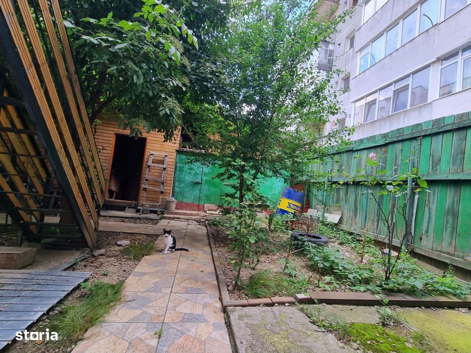 Ai un vis? Avem scena! Spatiu de inchiriat la casa, curte proprie