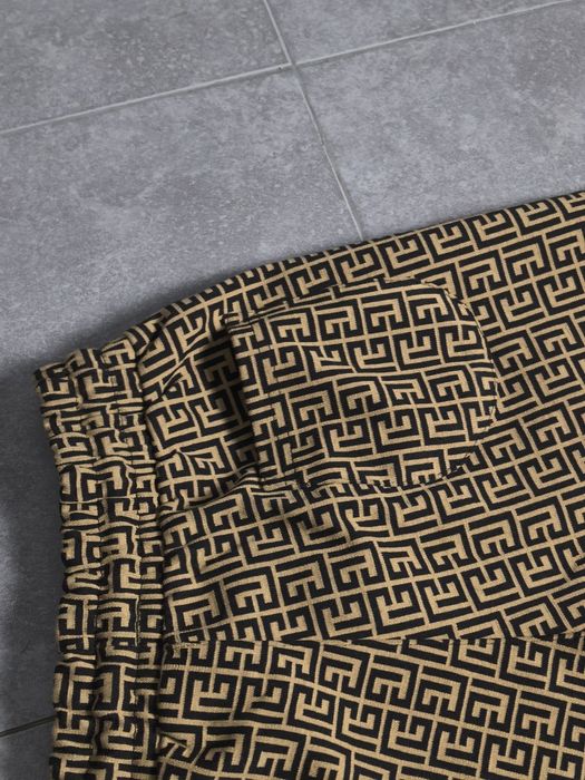 Balmain къси панталони