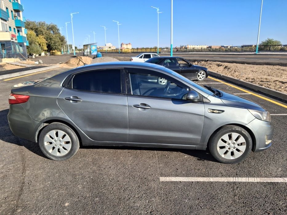 Kia Rio 1.6 бензин
