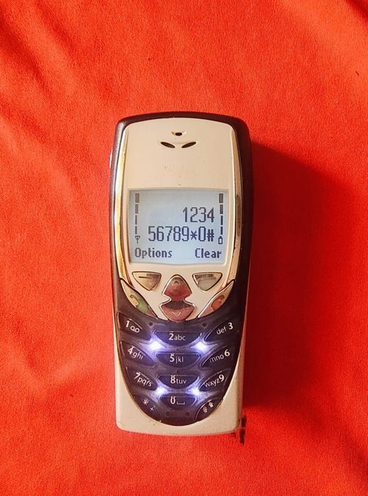 Nokia 8310 (  liber de rețea)