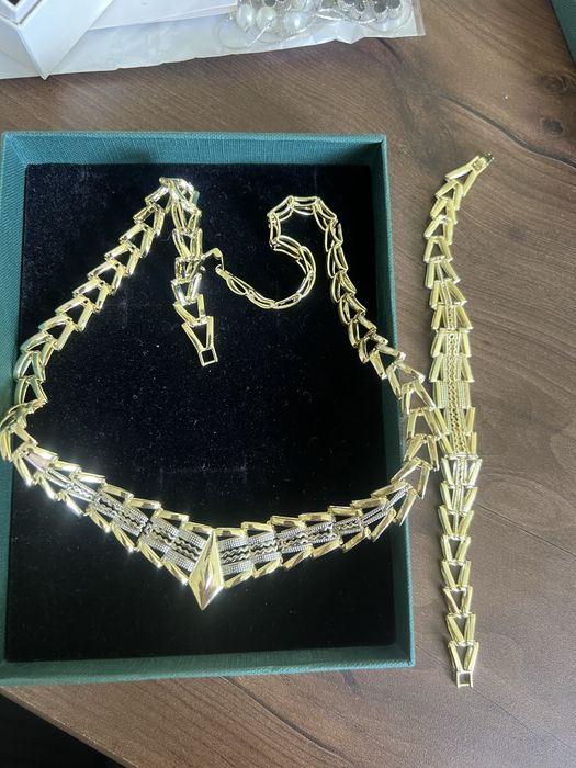 продается цепочки и набор