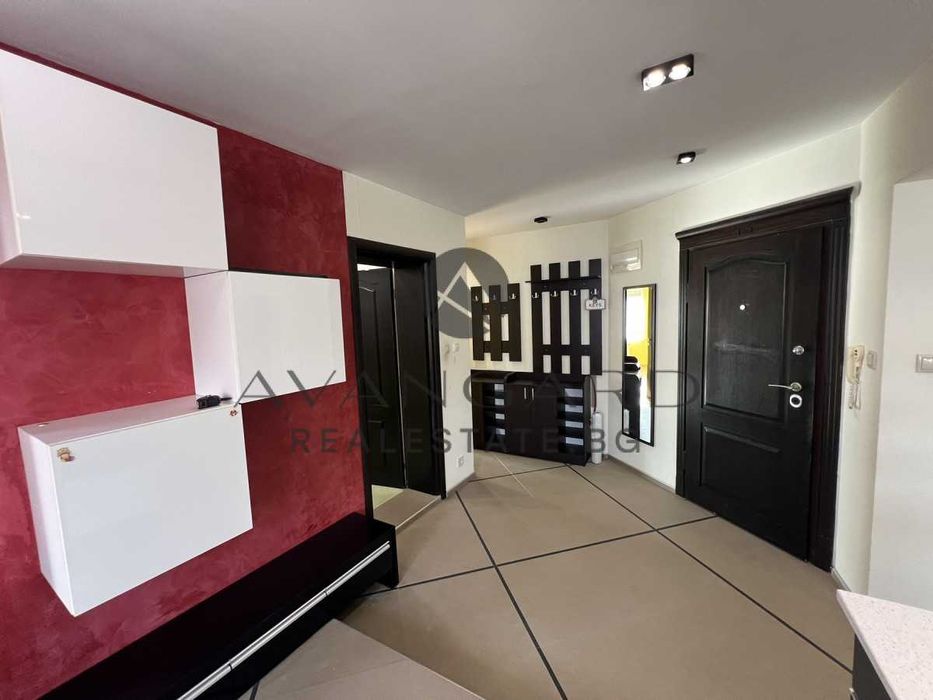 Продава се Тристаен апартамент в Пловдив, Кършияка - 140 кв.м за 1800 €/кв.м - Снимка #13