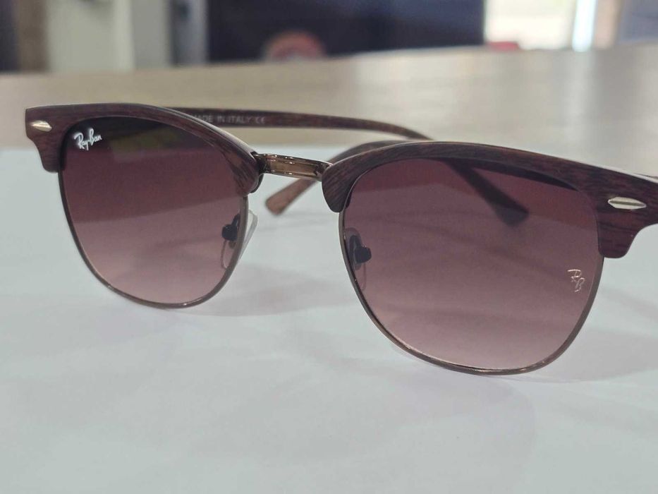Слънчеви очила Ray-Ban Clubmaster RB3016