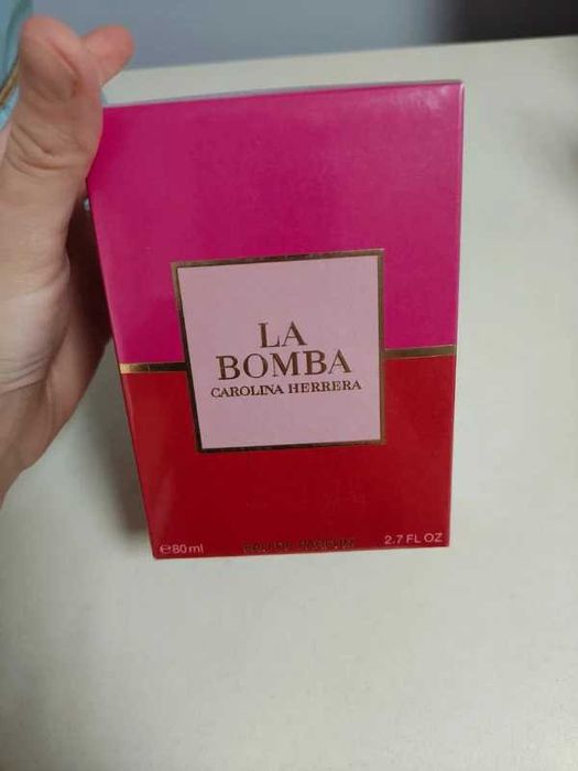 Carolina Herrera La Bomba -Parfum sticla fluture 80 ml