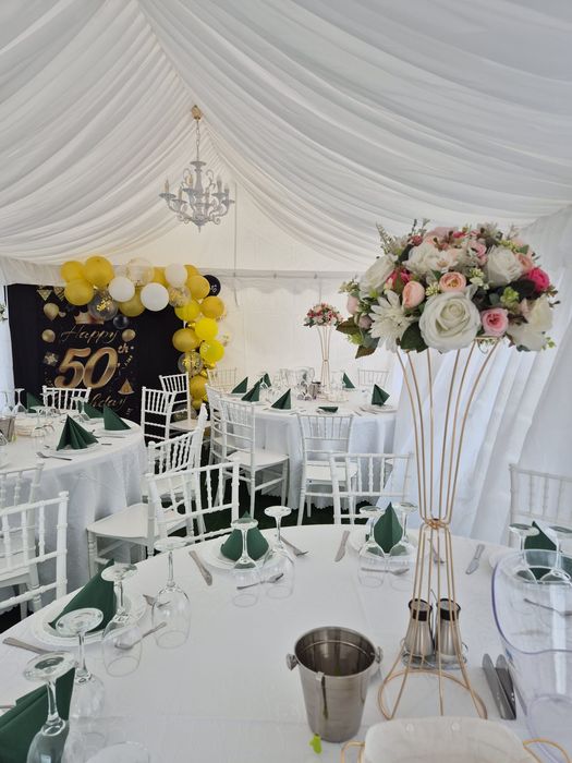 Inchiriez corturi pentru evenimente