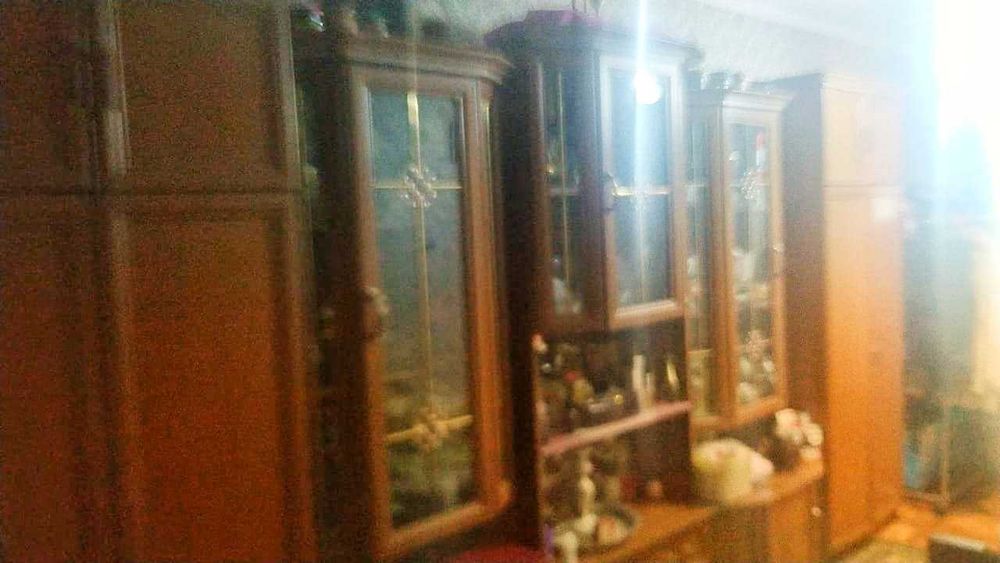 продам стенку в отличном состоянии