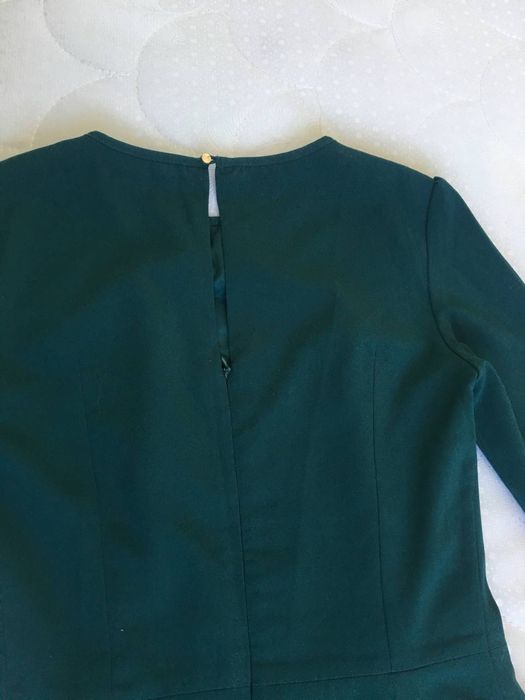 Платье с длинным рукавом