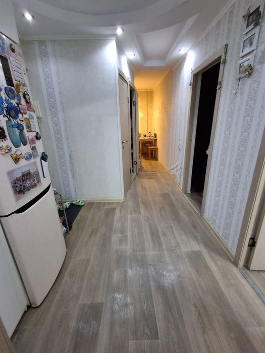 Продам 3 к.кв р-он 5 Мкр Нурдаулет