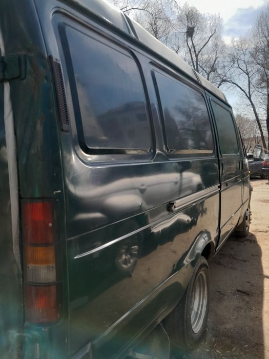 Продам газель в хорошем состояние