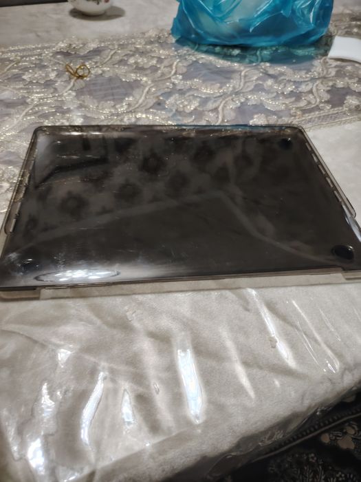 Mac booc 13 inch, 2017,Two Thunderbolt 3 ports