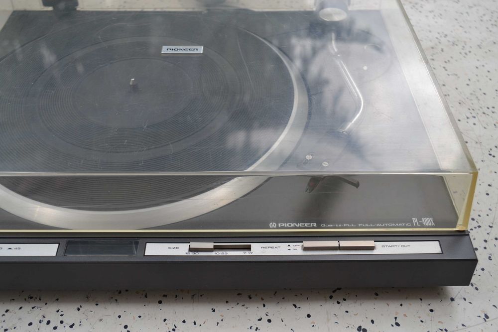 Pick up Pioneer PL 400 X