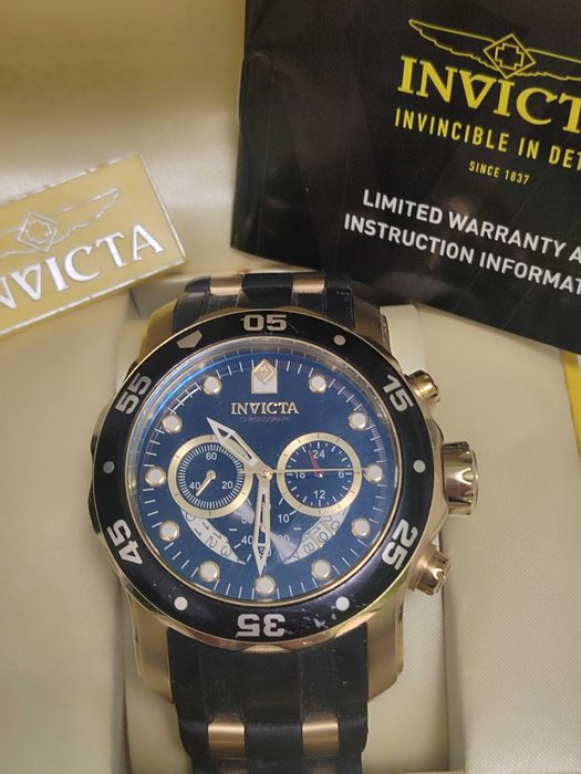 Страхотен мъжки часовник за вашата невероятна визия