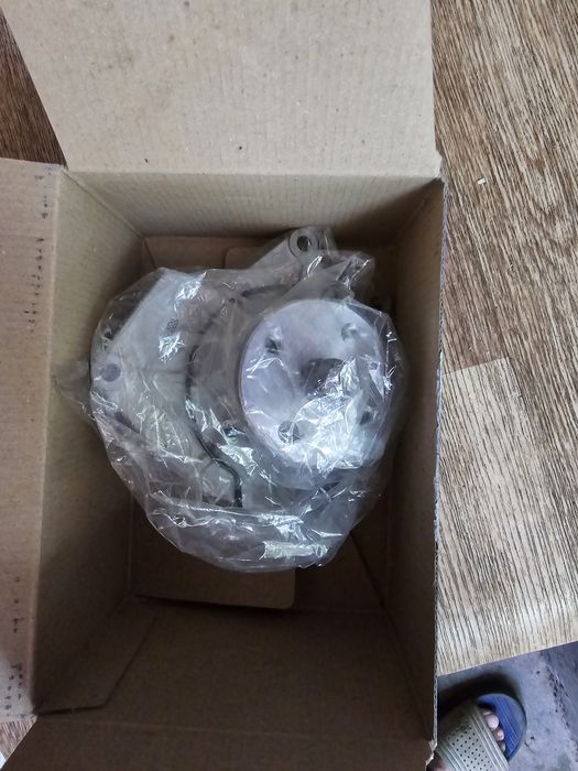 Помпа на паджеро2 4м40