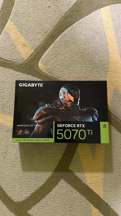 Видео  карта геймърска    оригинална    за  компютър.   Графична ка