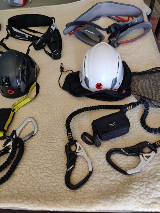 Inchiriere echipament via ferrata Timisoara kit complet marimi diferit